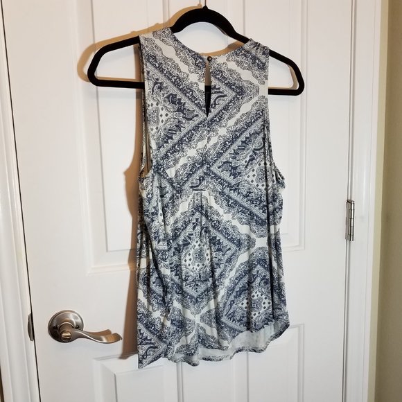 Maurices tank top - Picture 2 of 2